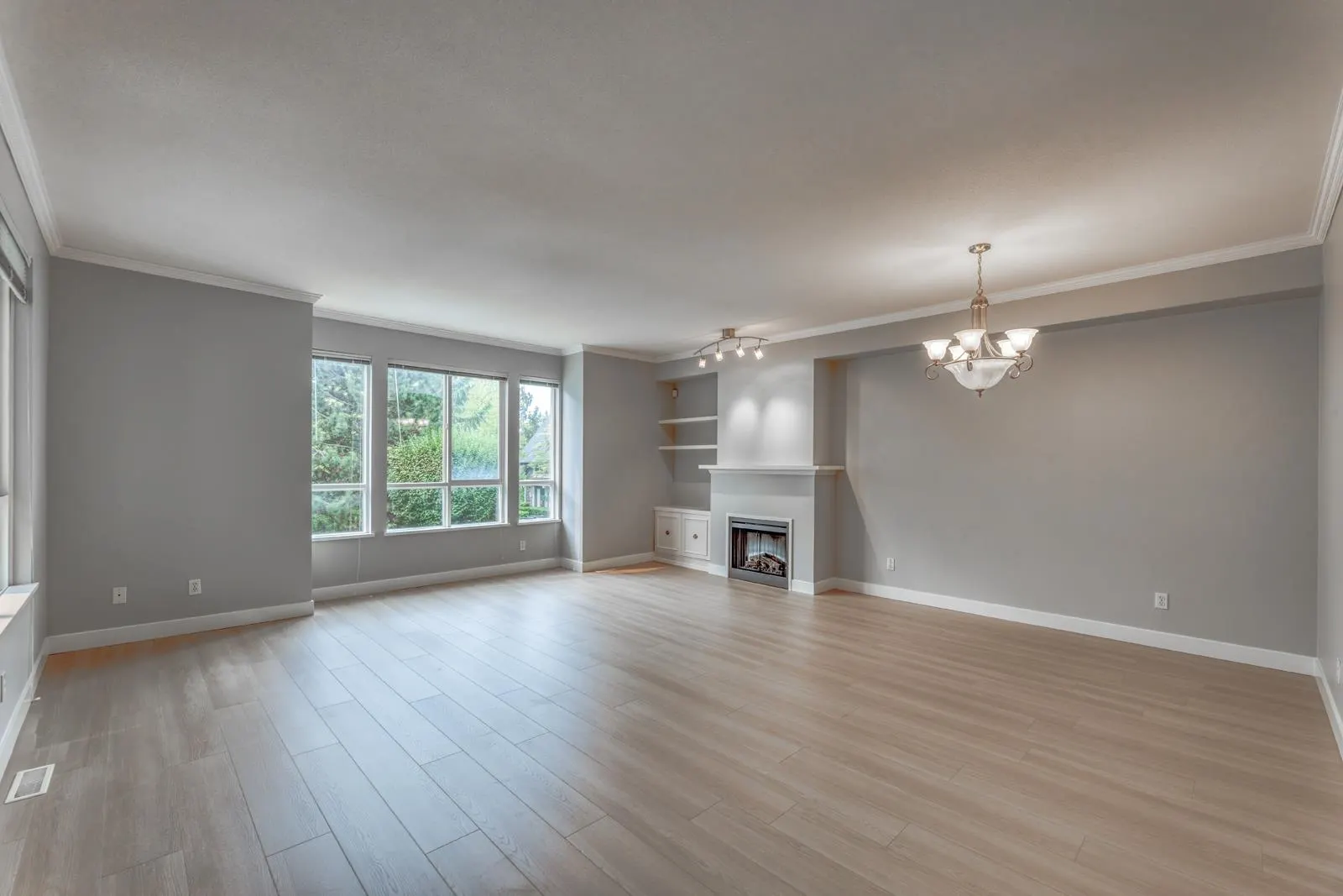 9133 Sills Avenue #17