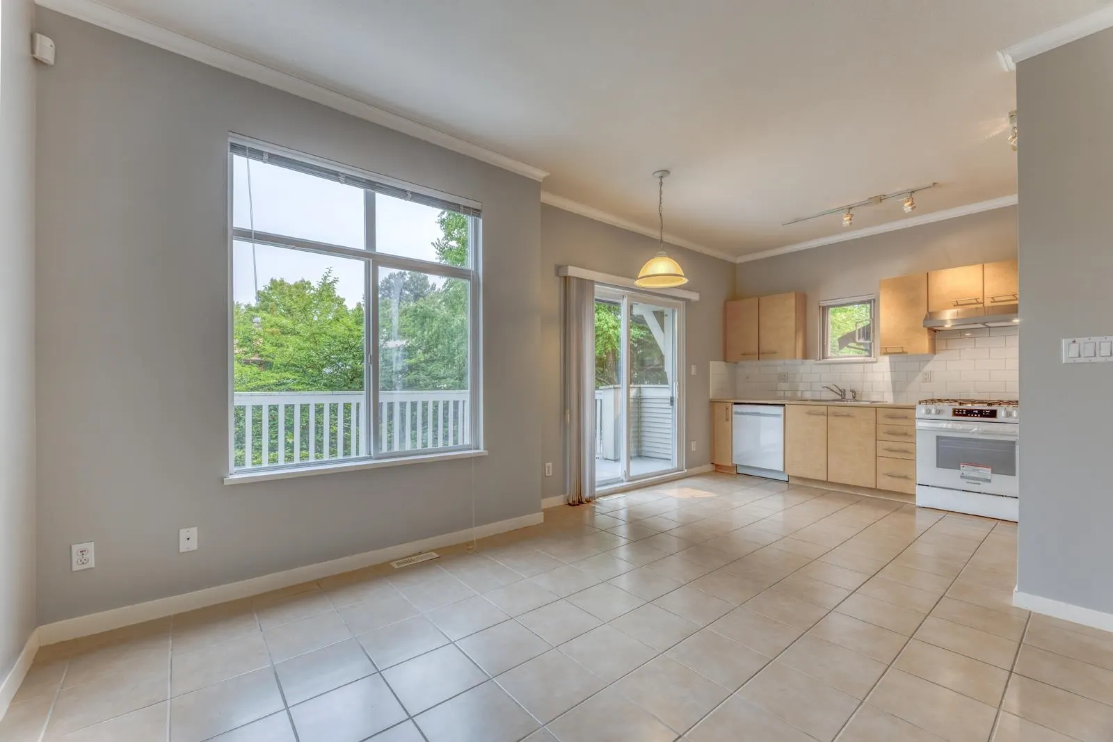 9133 Sills Avenue #17