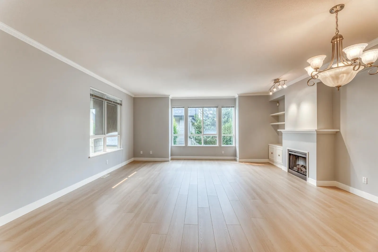 9133 Sills Avenue #17