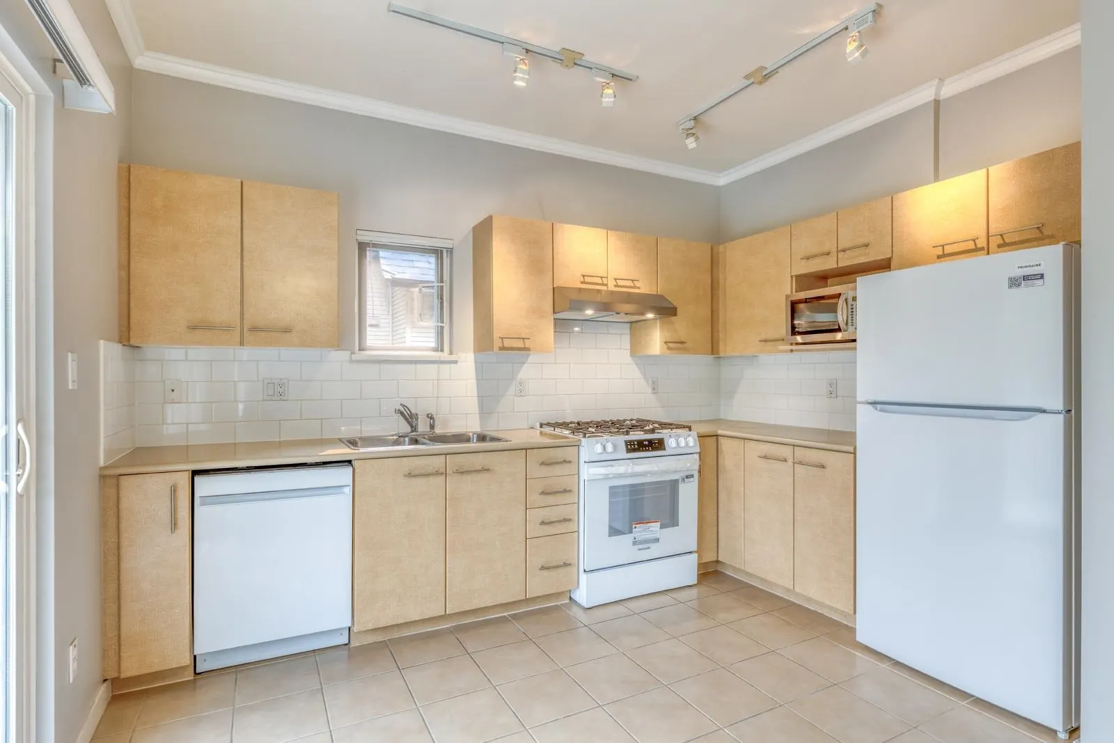9133 Sills Avenue #17