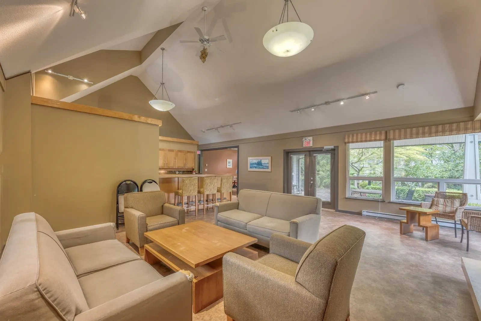 9133 Sills Avenue #17