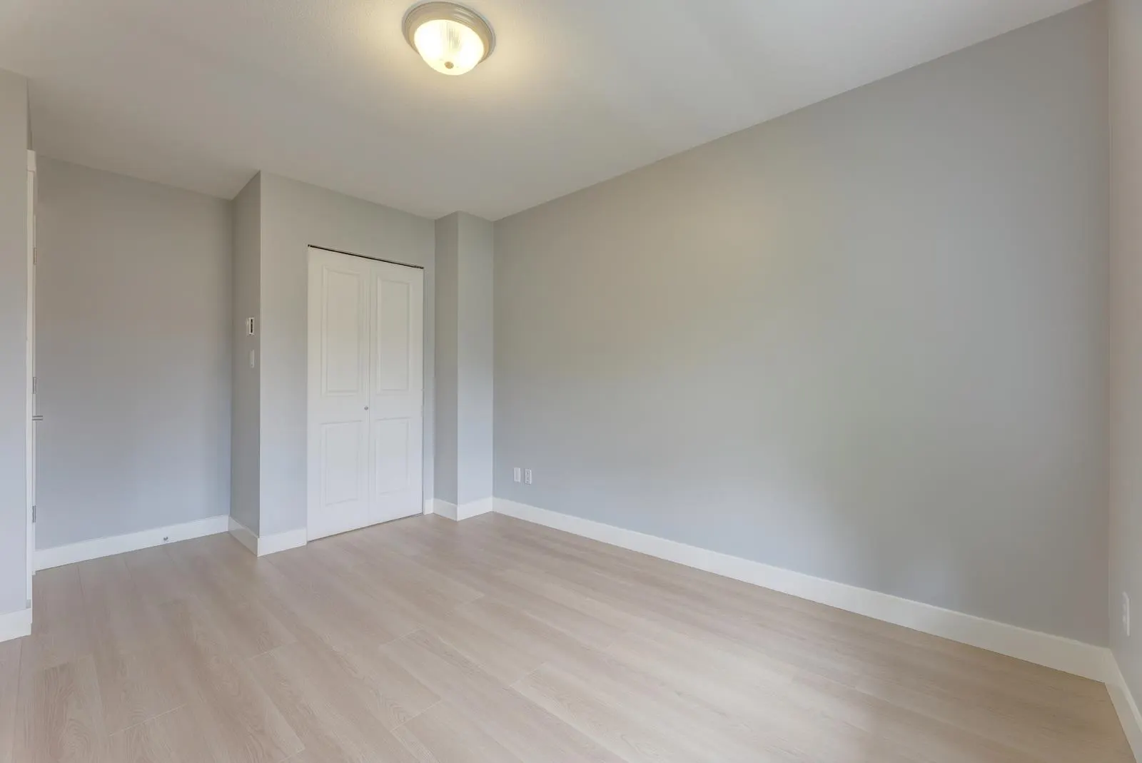 9133 Sills Avenue #17