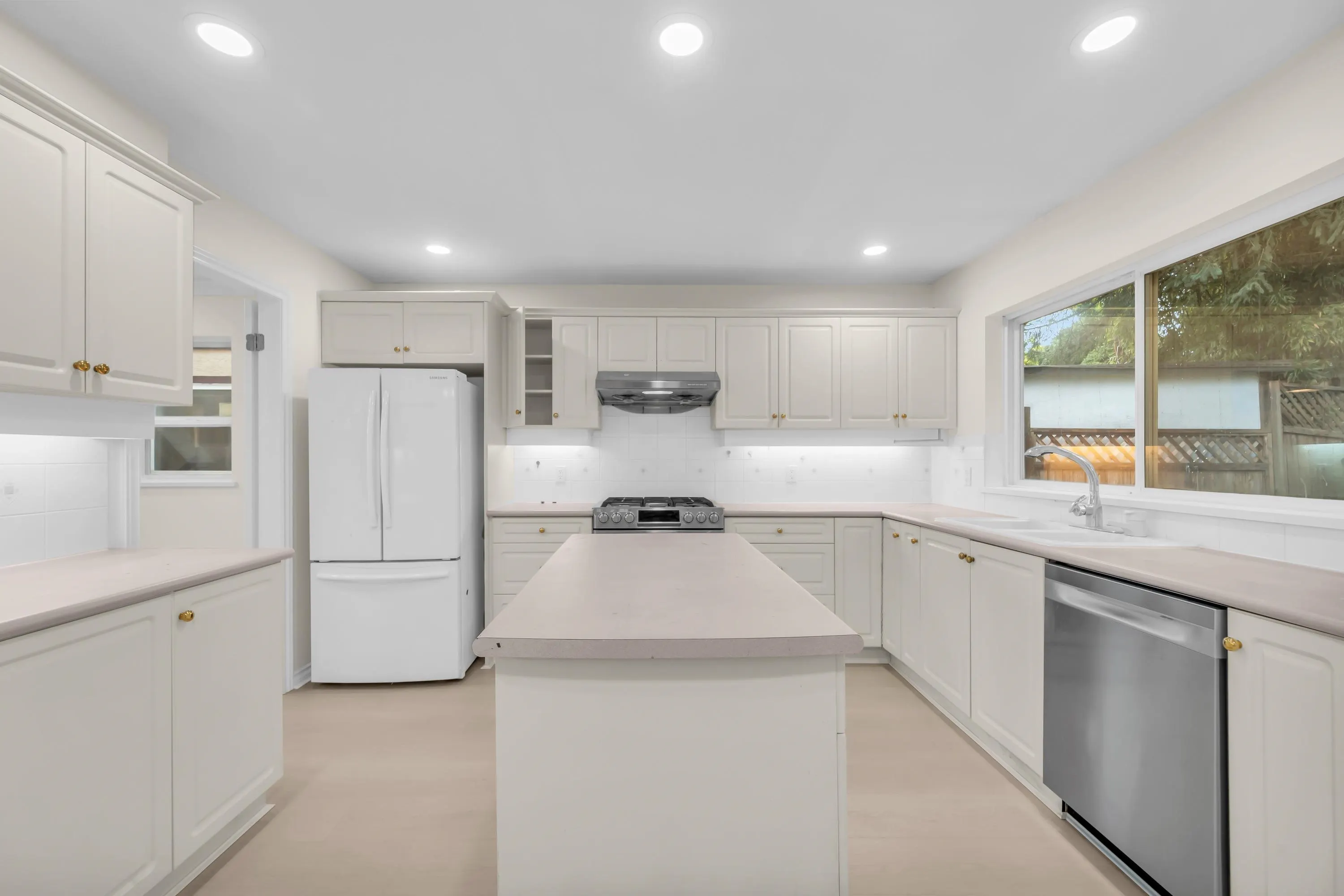 12560 Jack Bell Drive