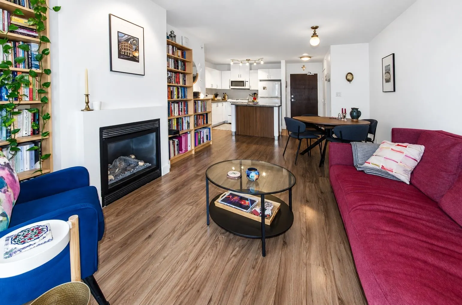 175 W 1st Street #701