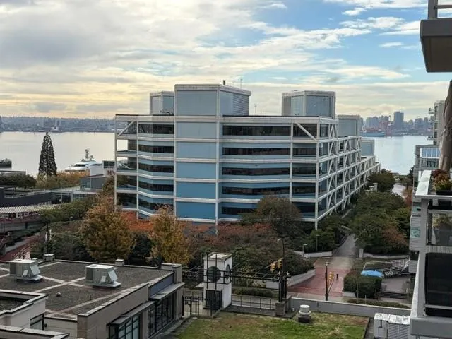 175 W 1st Street #701