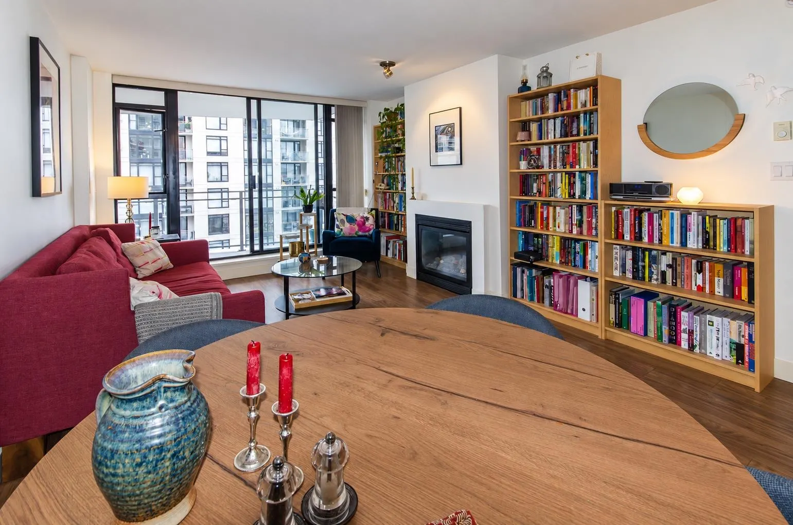 175 W 1st Street #701