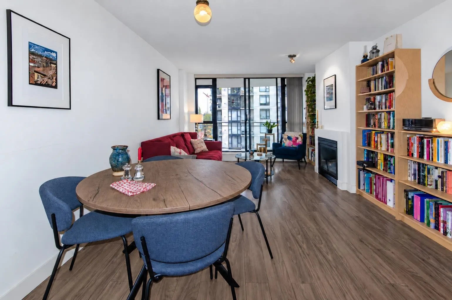 175 W 1st Street #701