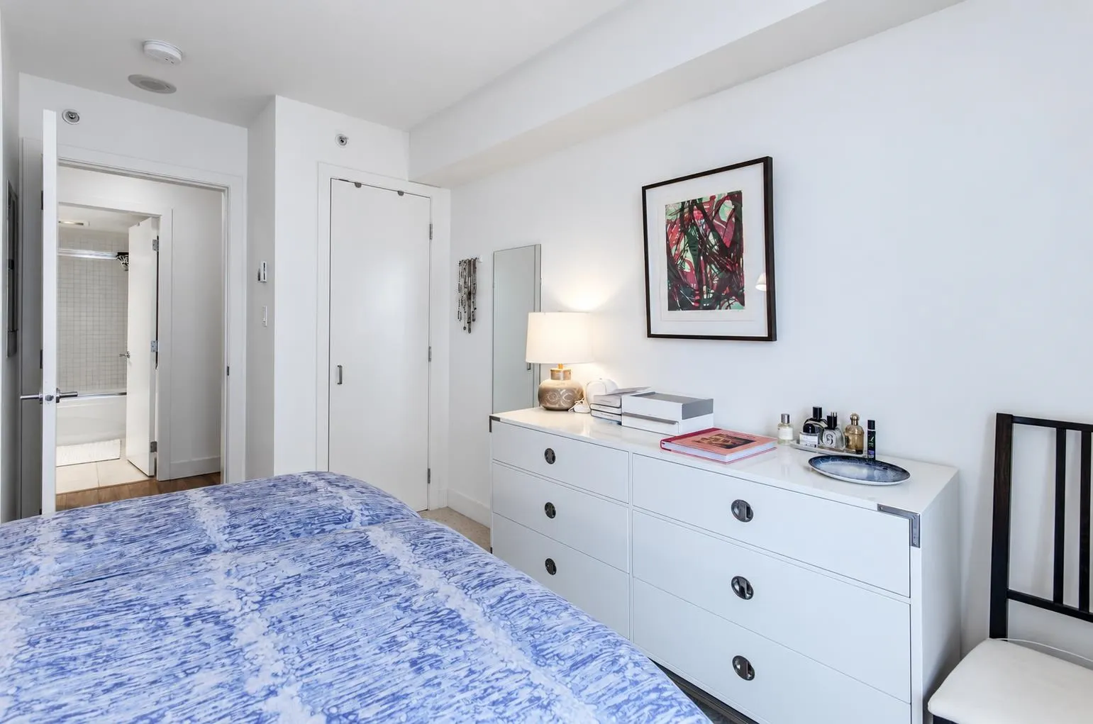 175 W 1st Street #701