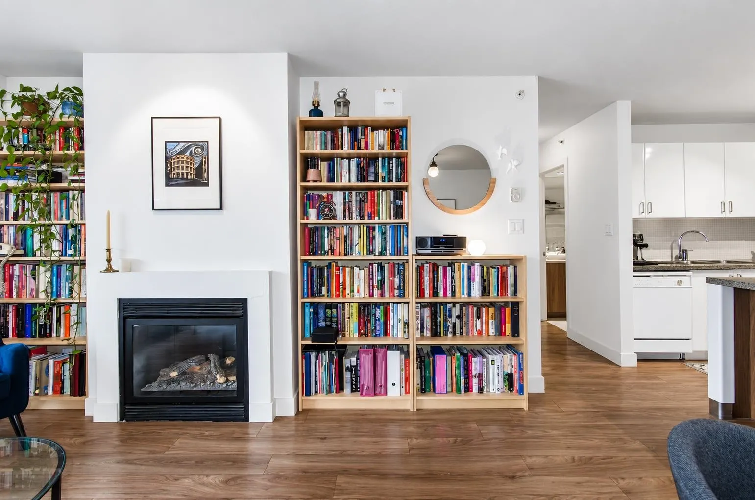 175 W 1st Street #701