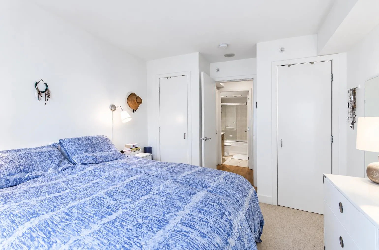 175 W 1st Street #701