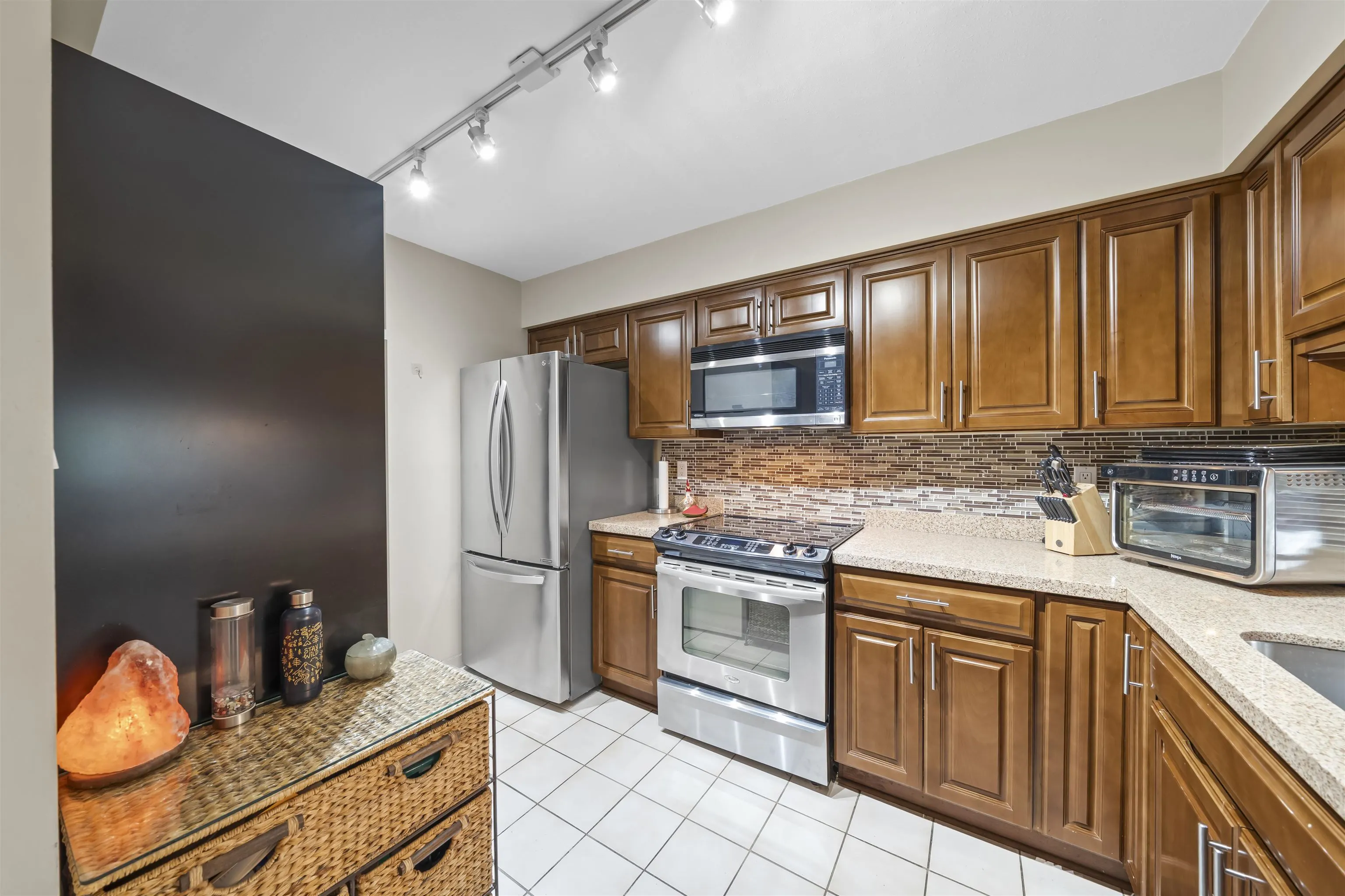 6070 Mcmurray Avenue #703