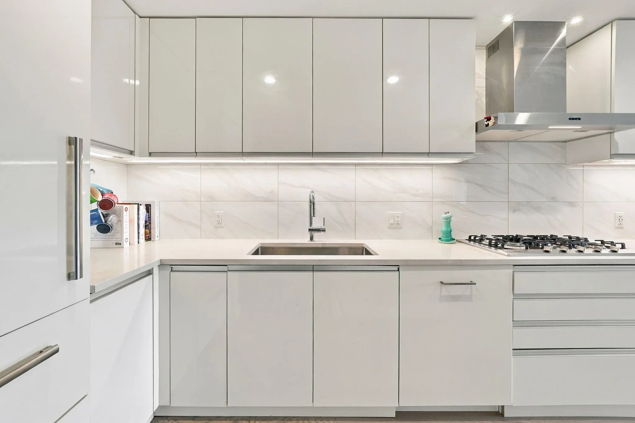 528 W King Edward Avenue #401