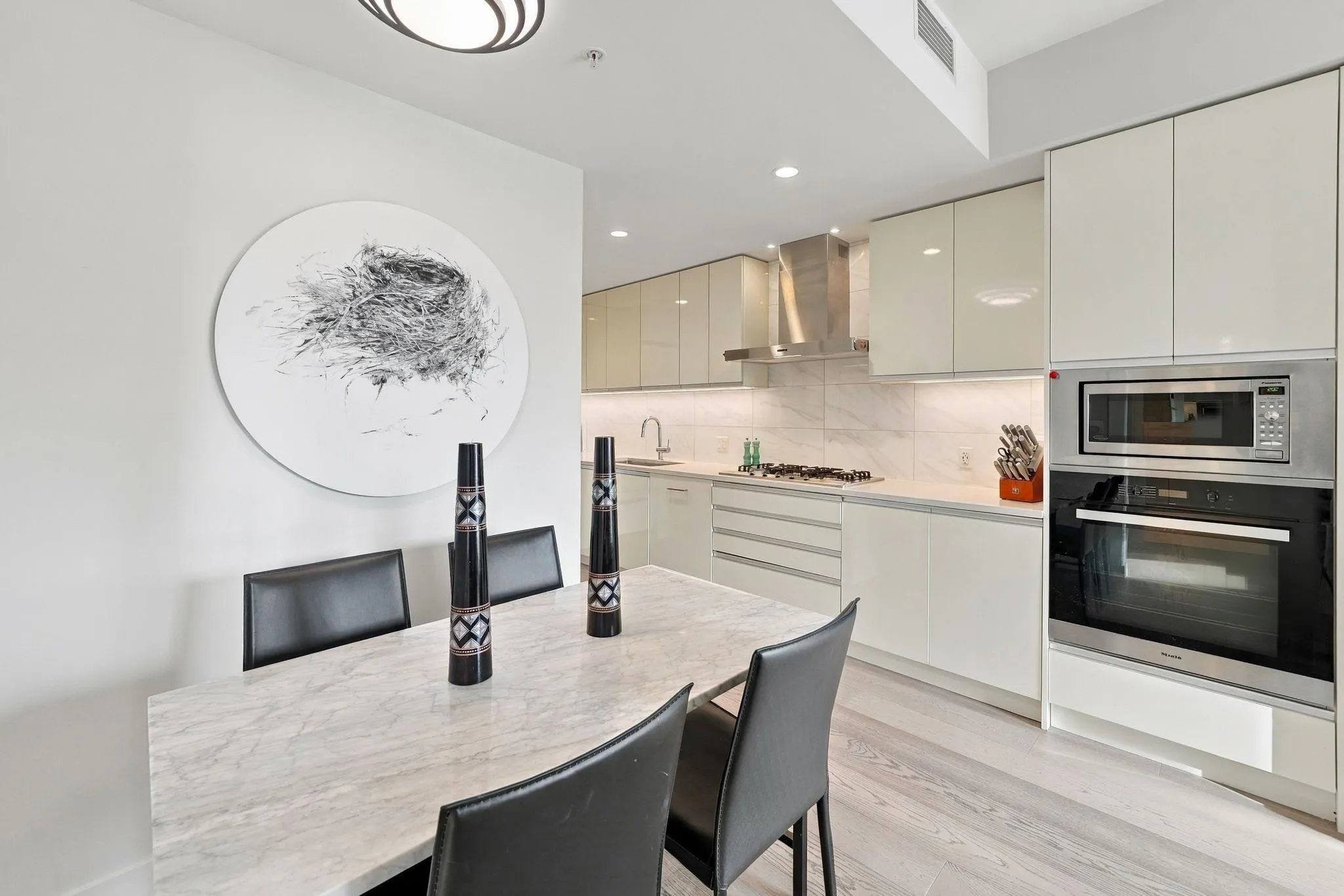 528 W King Edward Avenue #401