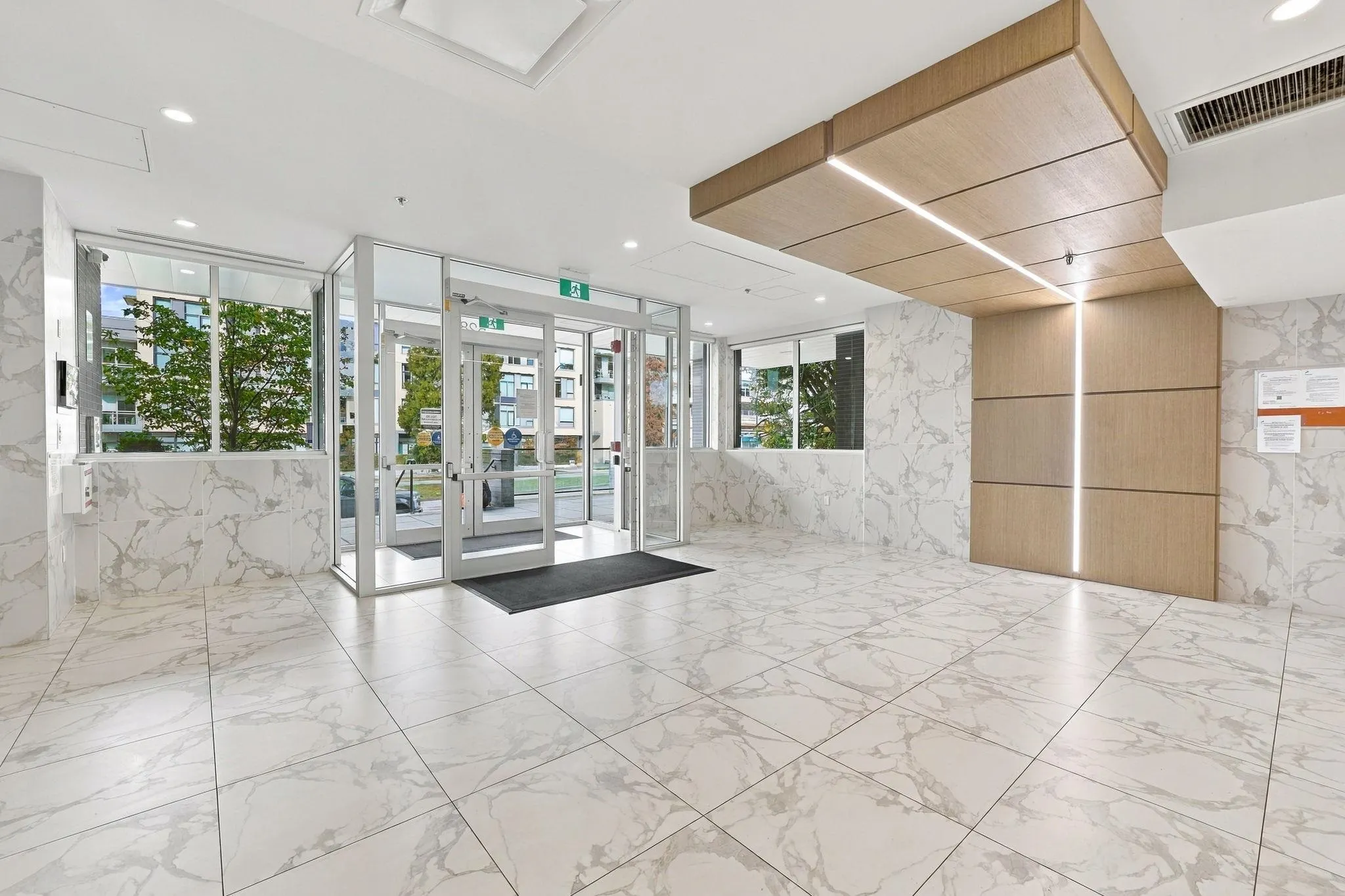 528 W King Edward Avenue #401