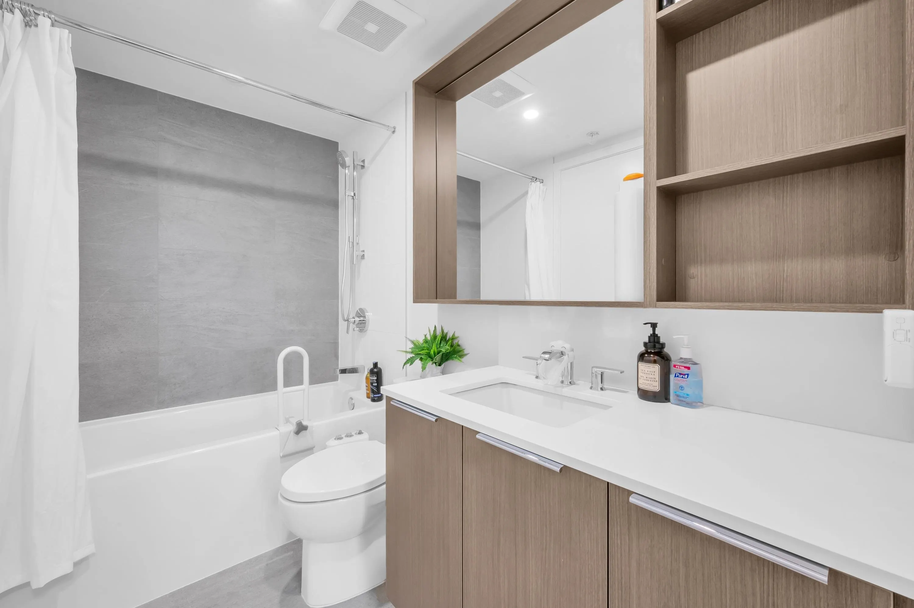 648 Lea Avenue #210