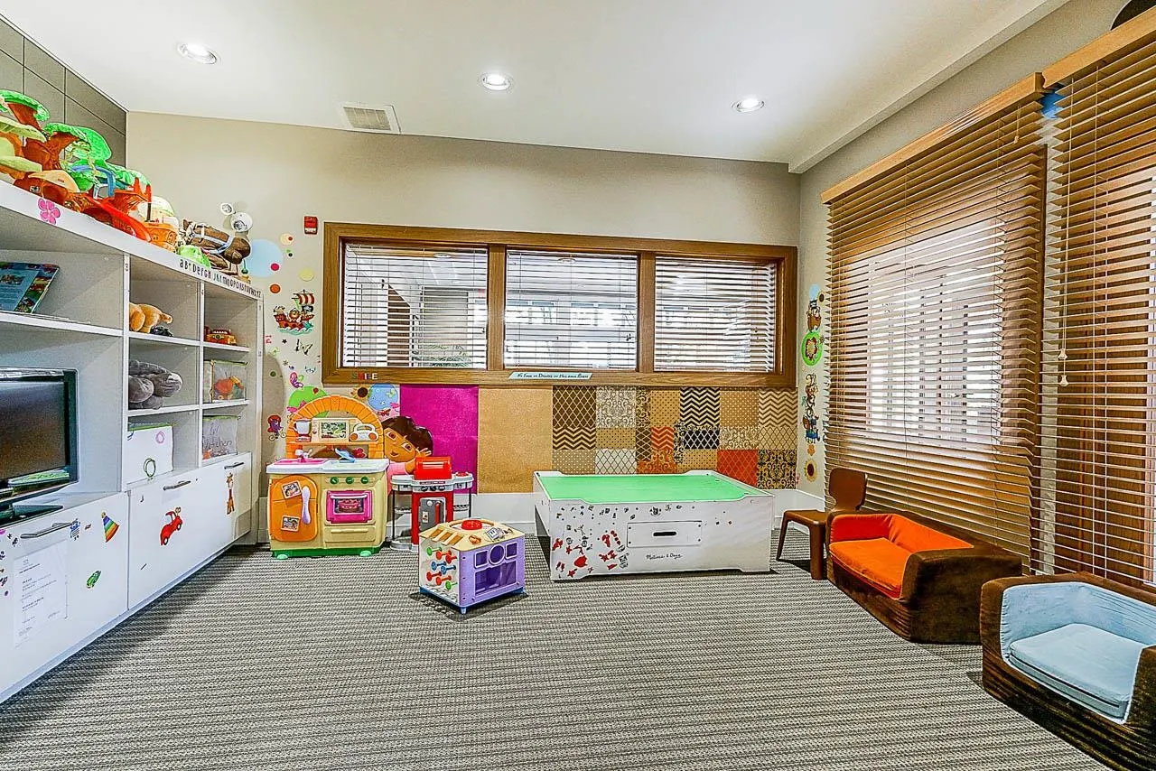 2501 161a Street #229
