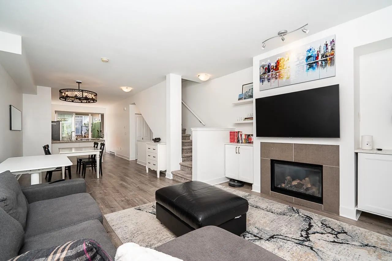 2501 161a Street #229