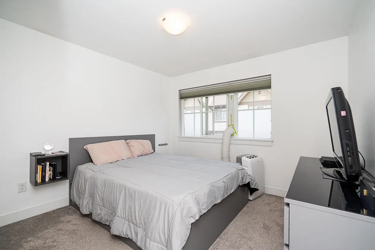 2501 161a Street #229