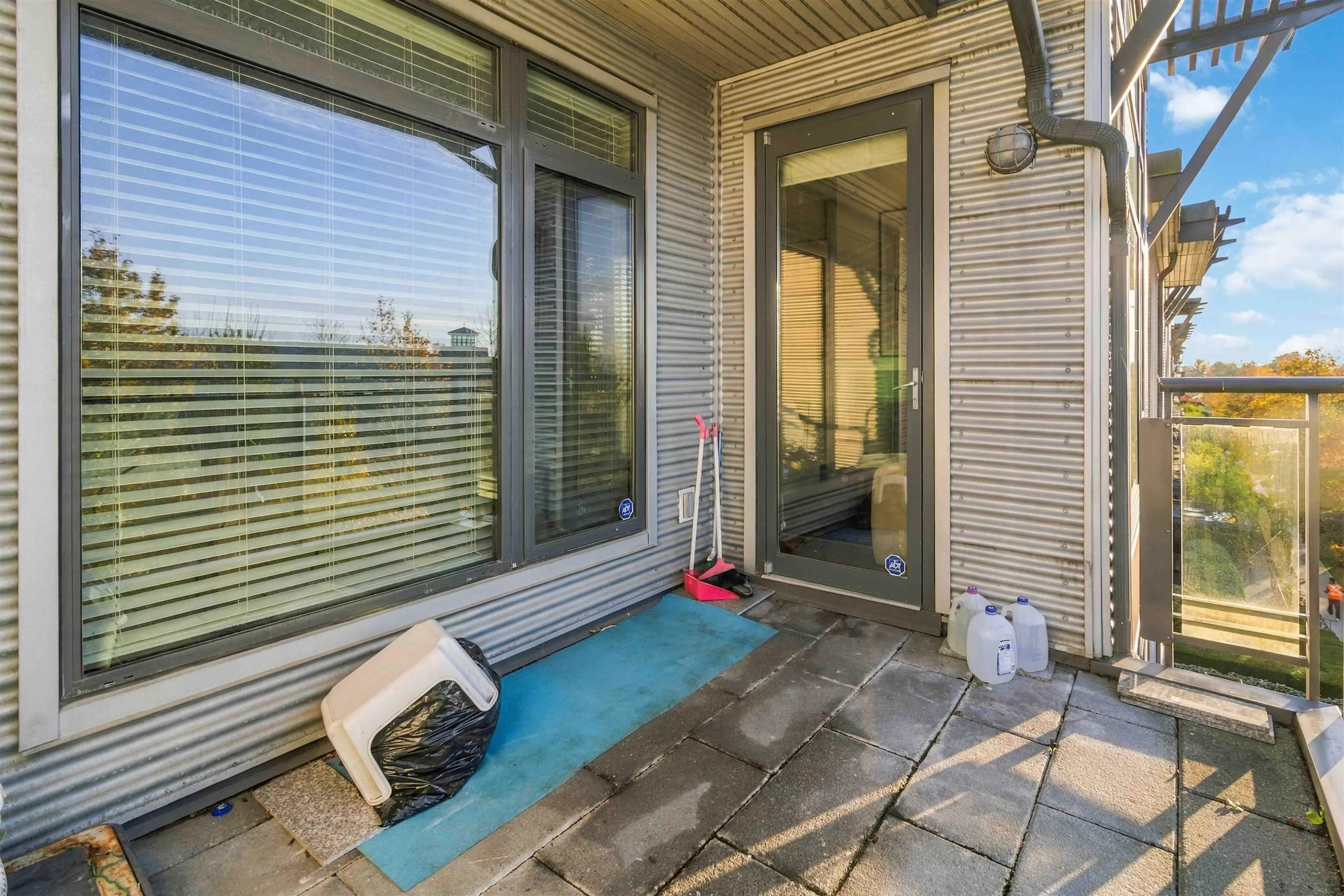 14300 Riverport Way #407