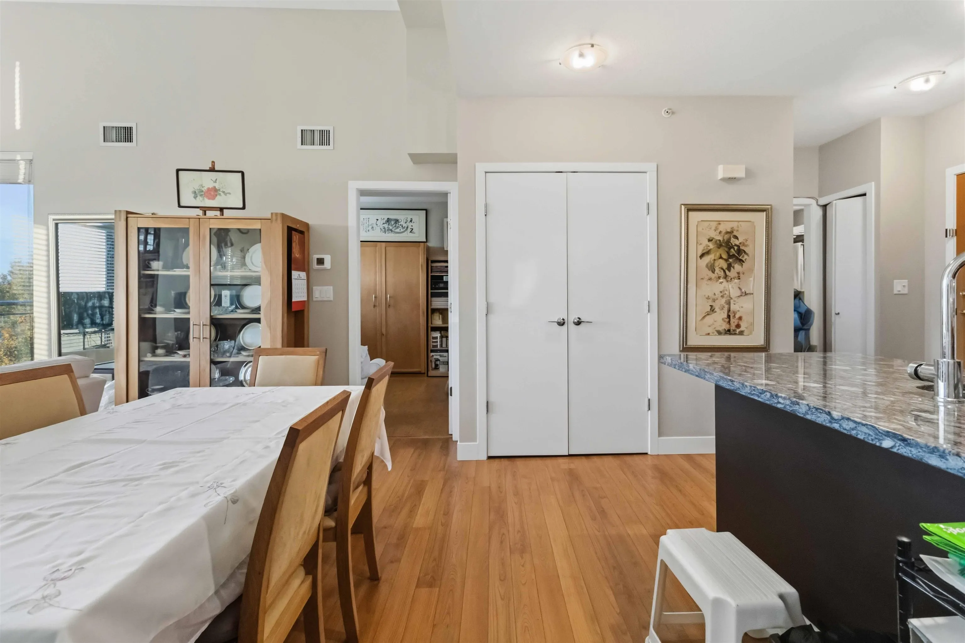 14300 Riverport Way #407