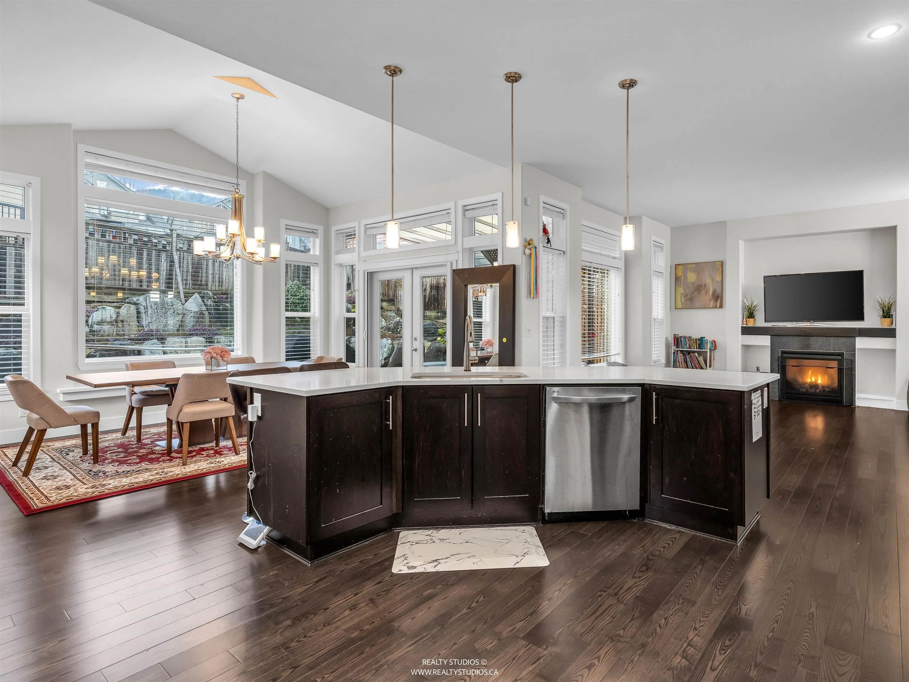 3469 Stephens Court