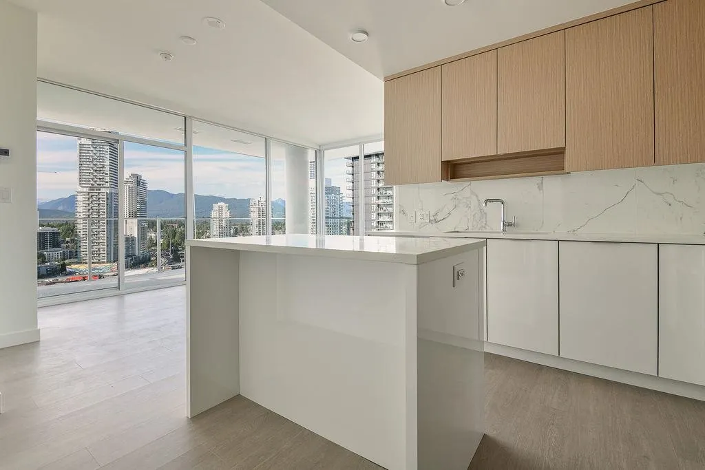 699 Whiting Way #1403