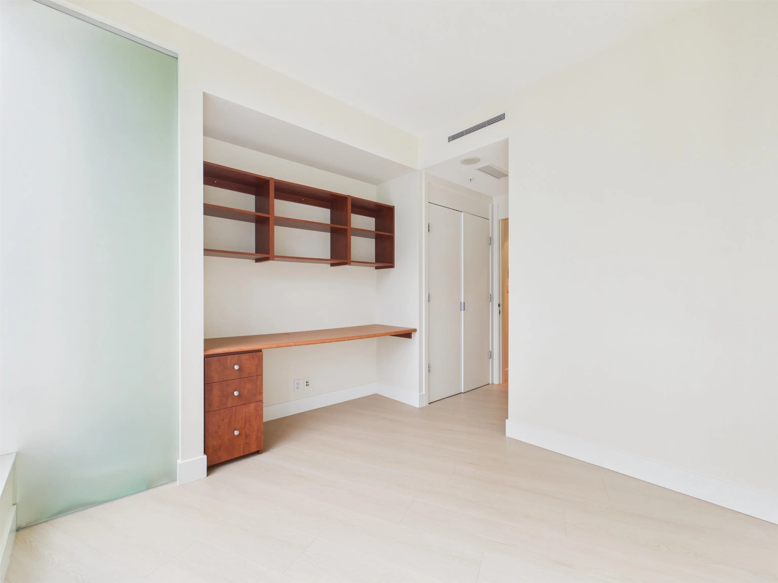 1077 W Cordova Street #2403