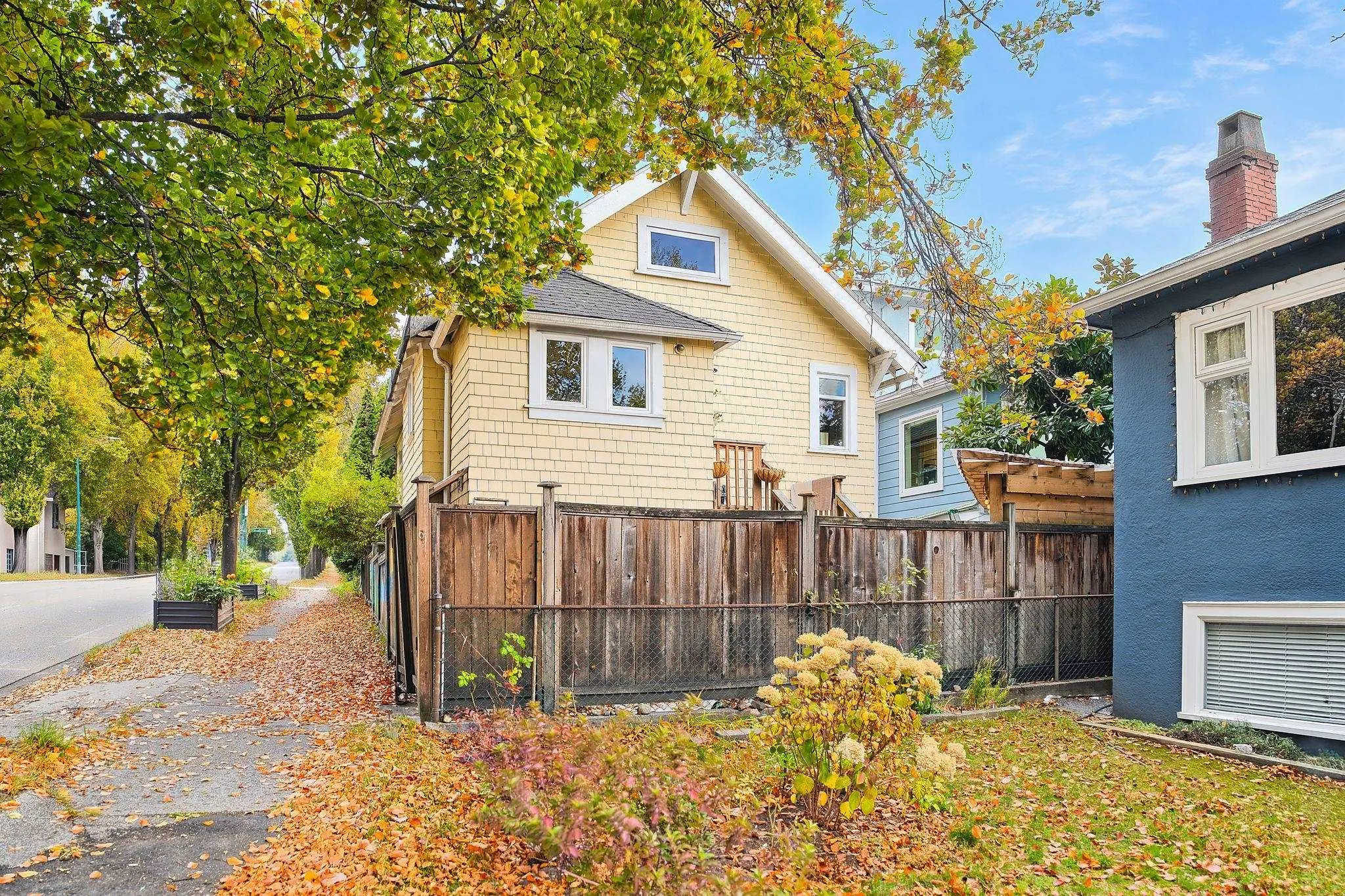 1701 Semlin Drive