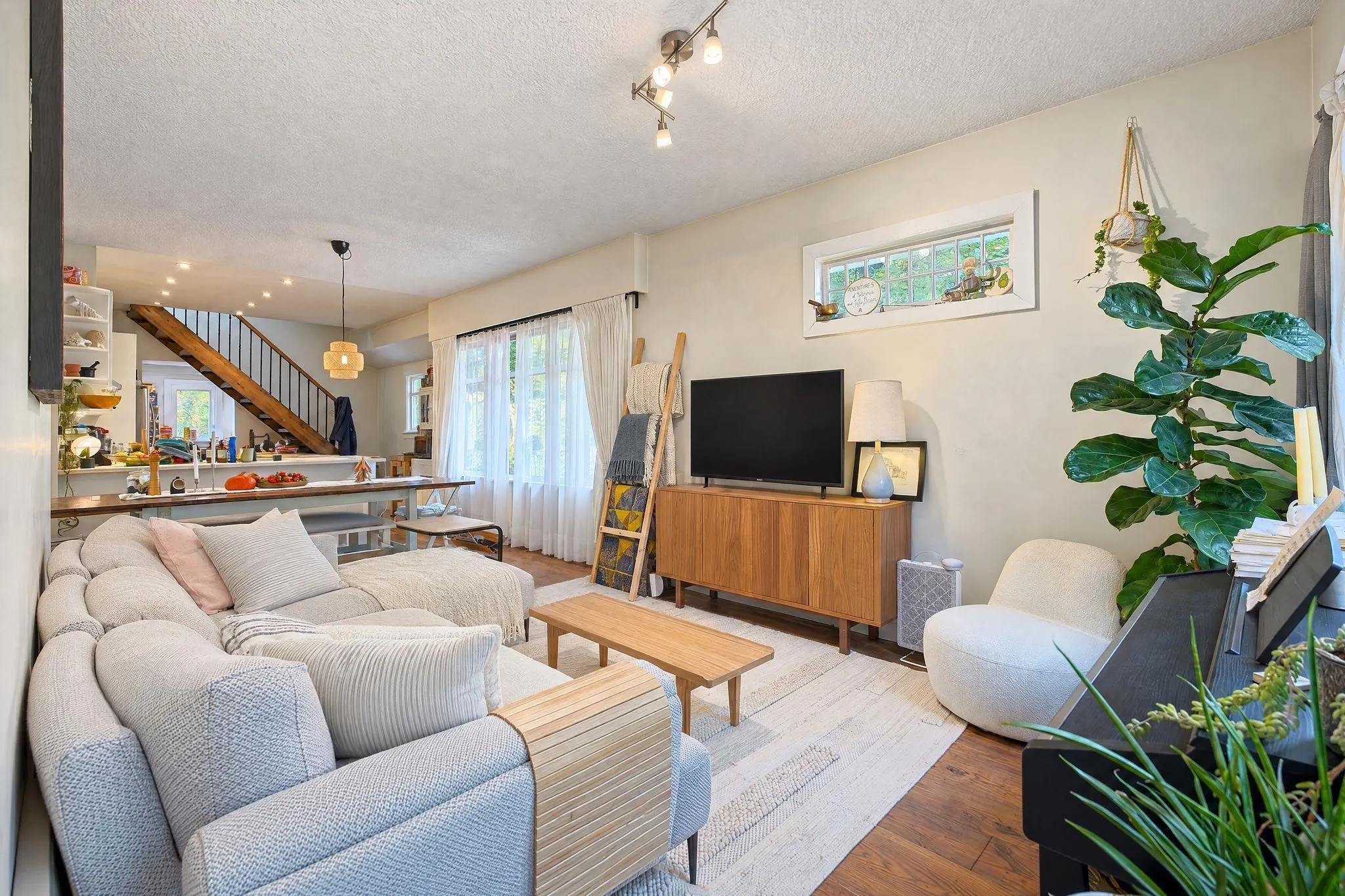 1701 Semlin Drive
