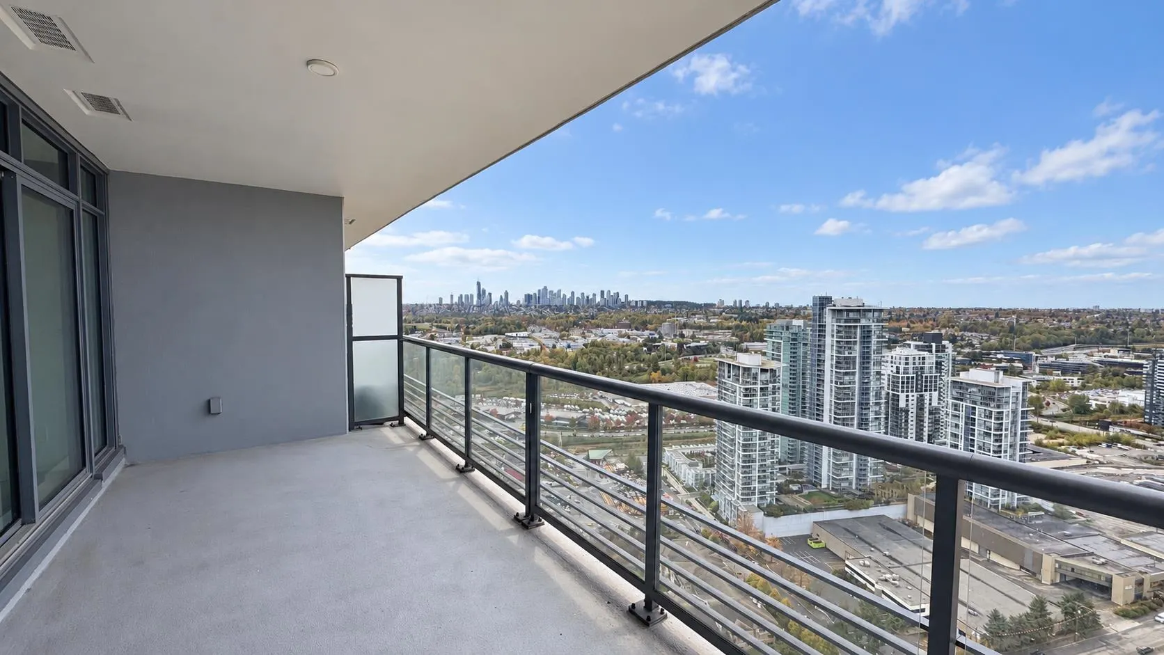 4720 N Lougheed Highway #3409