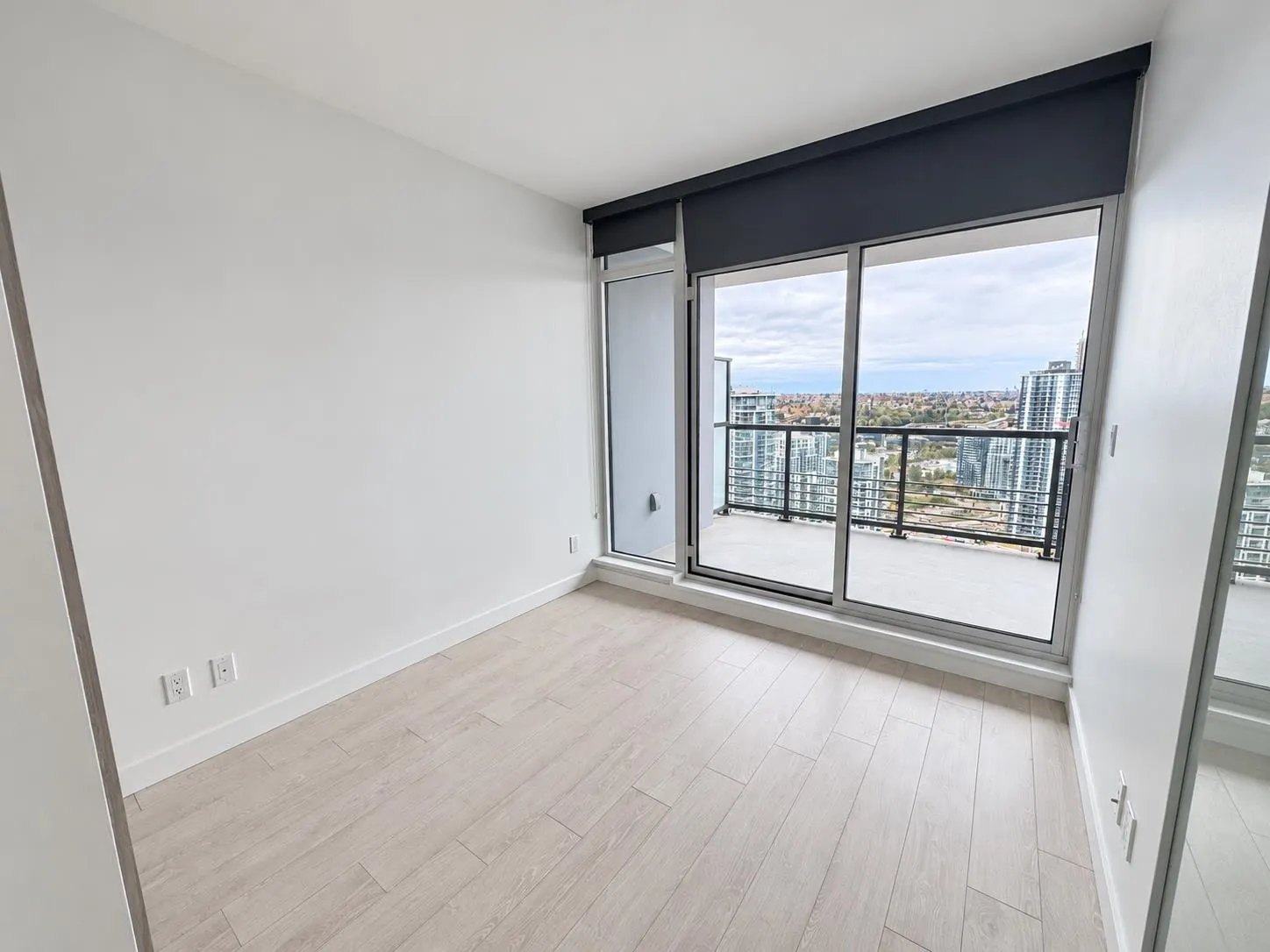 4720 N Lougheed Highway #3409