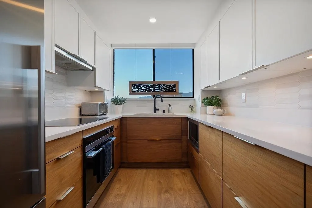 140 E Keith Road #701