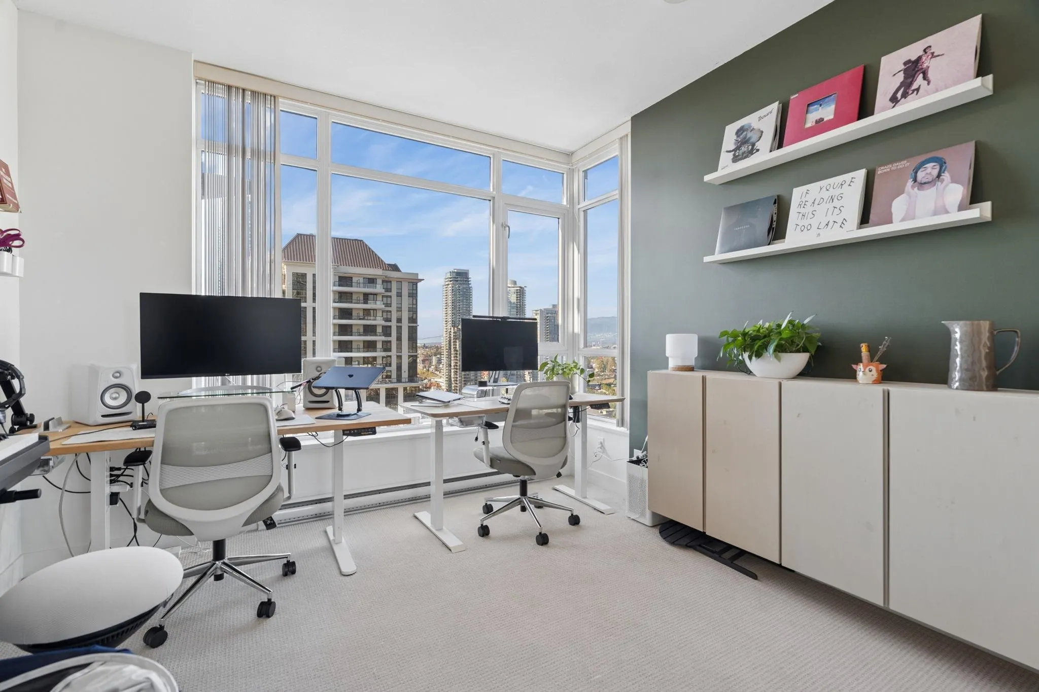 2077 Rosser Avenue #2305