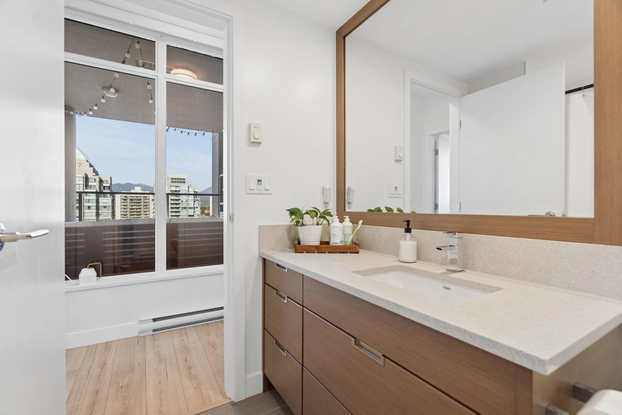 2077 Rosser Avenue #2305