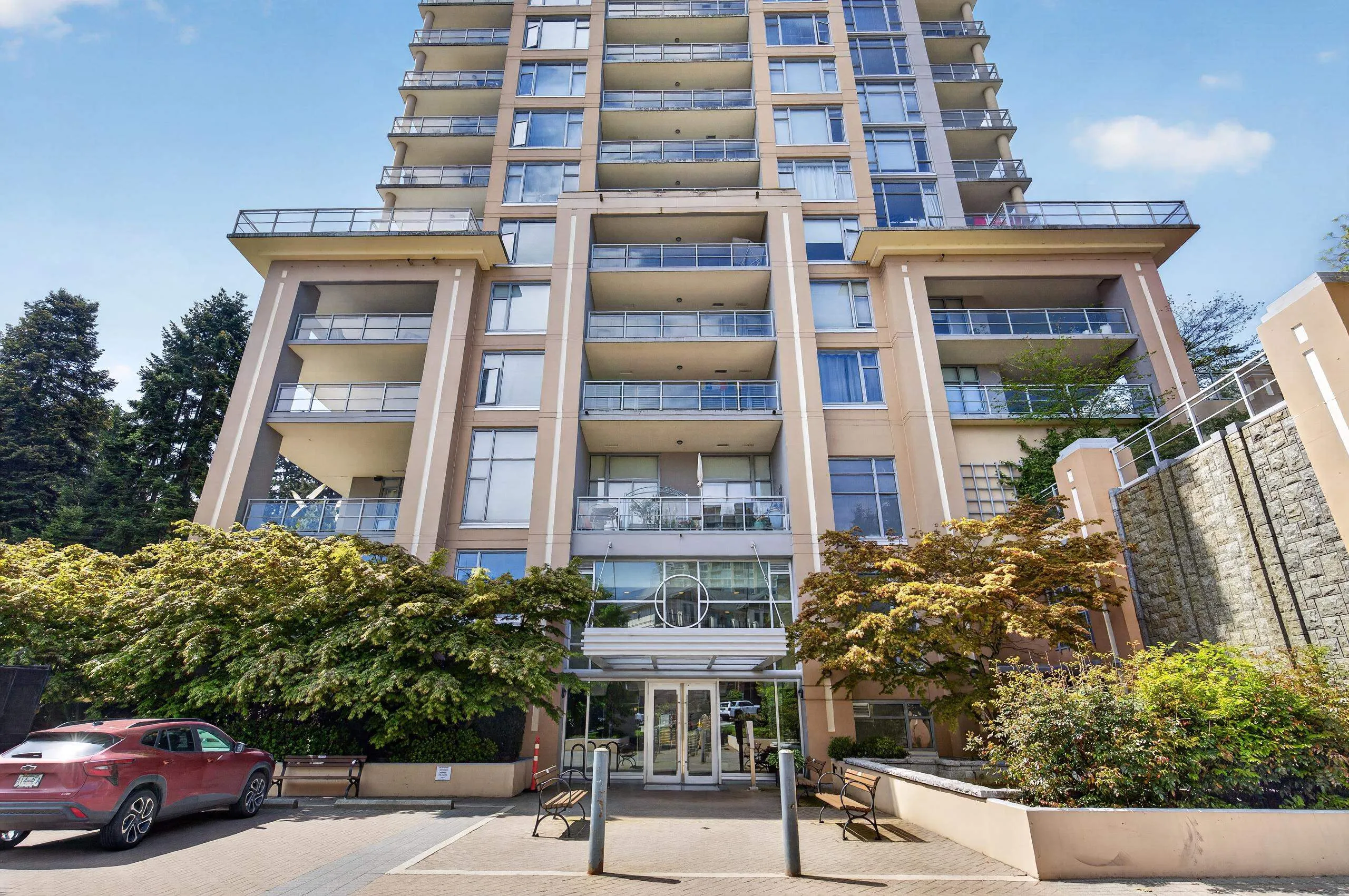 280 Ross Drive #1601