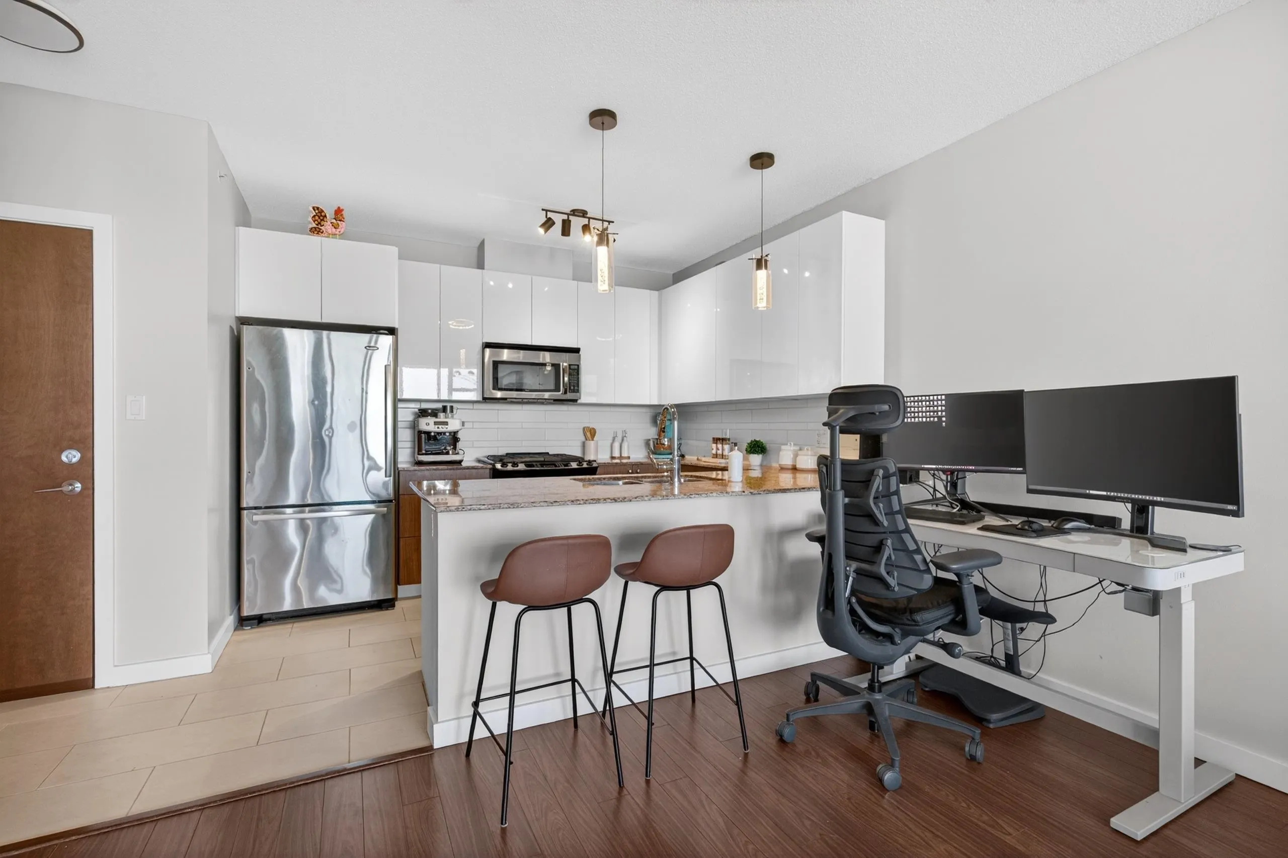 280 Ross Drive #1601
