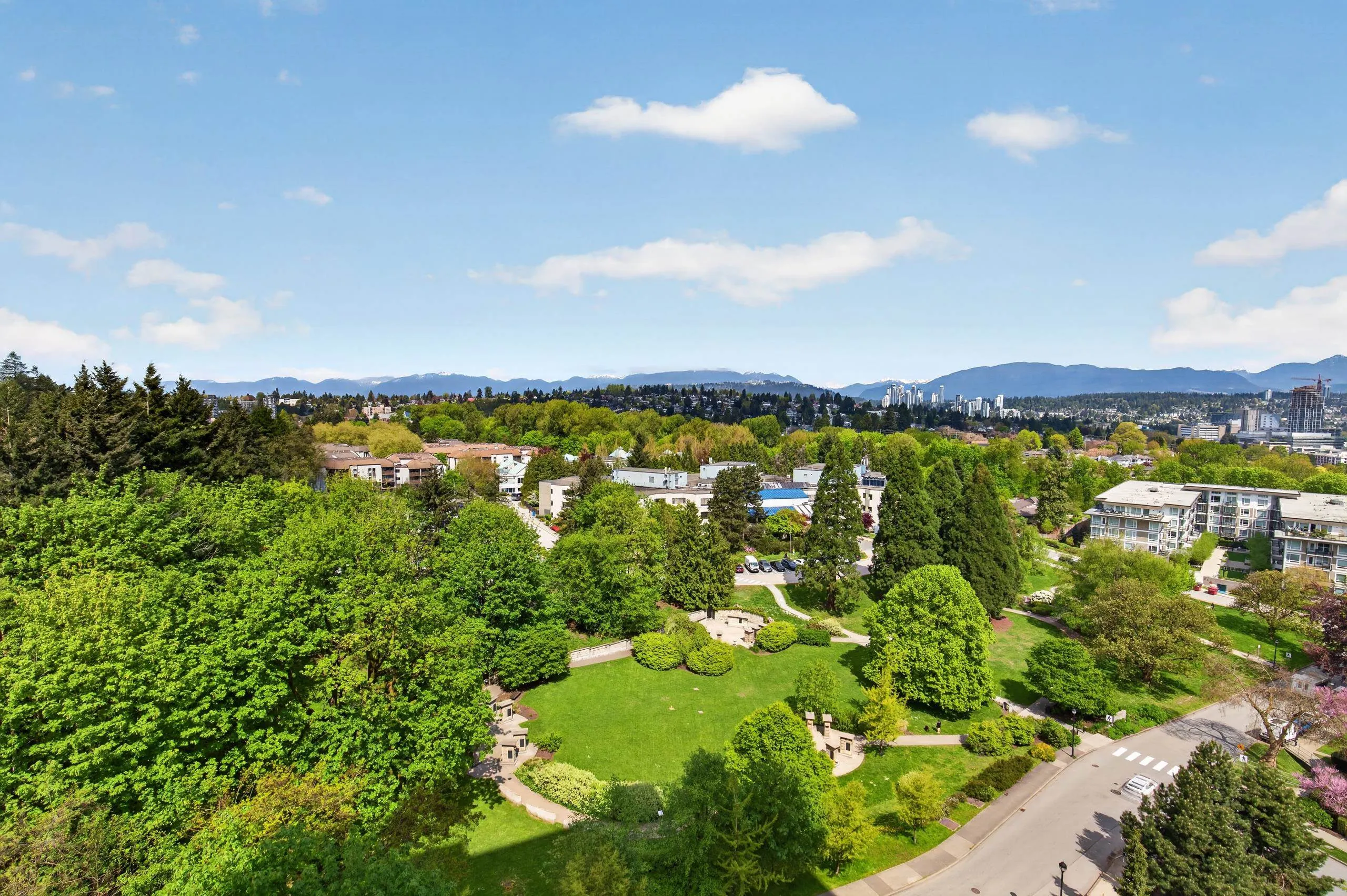 280 Ross Drive #1601