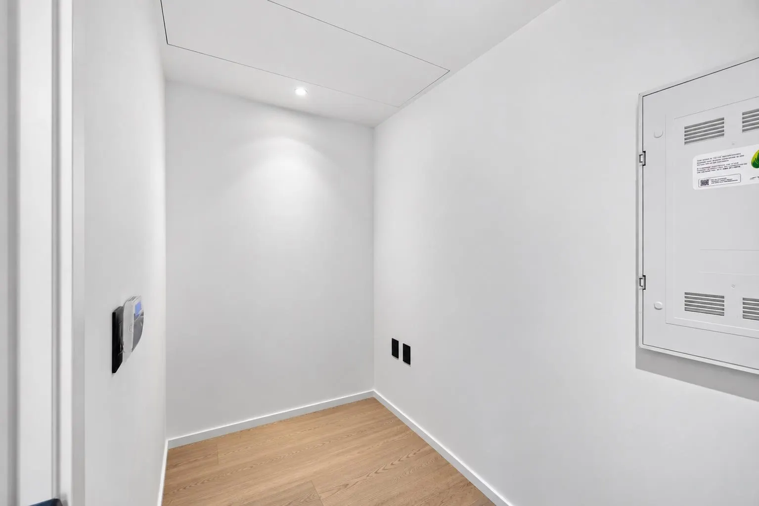 1408 Robson Street #2601