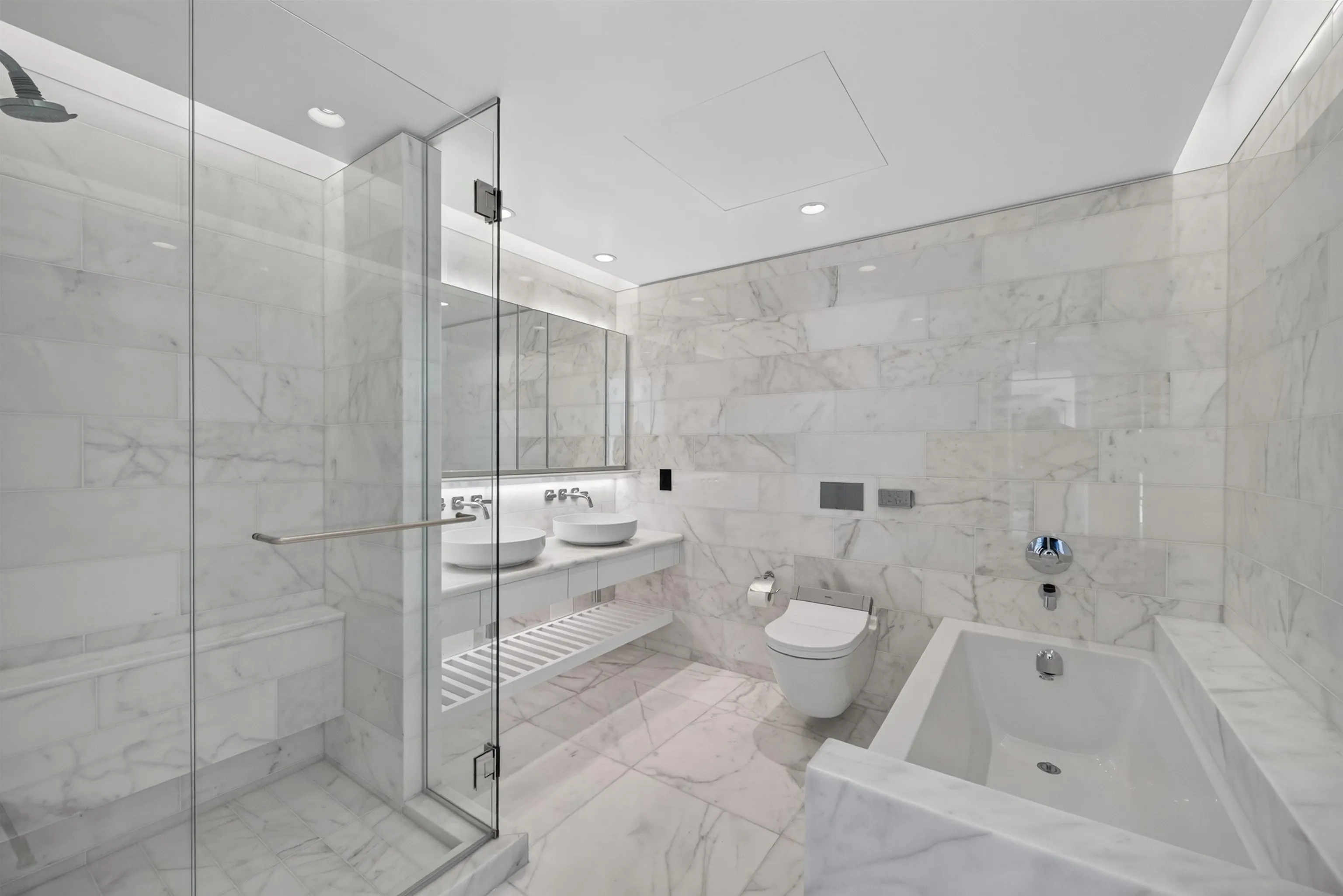 1408 Robson Street #2601