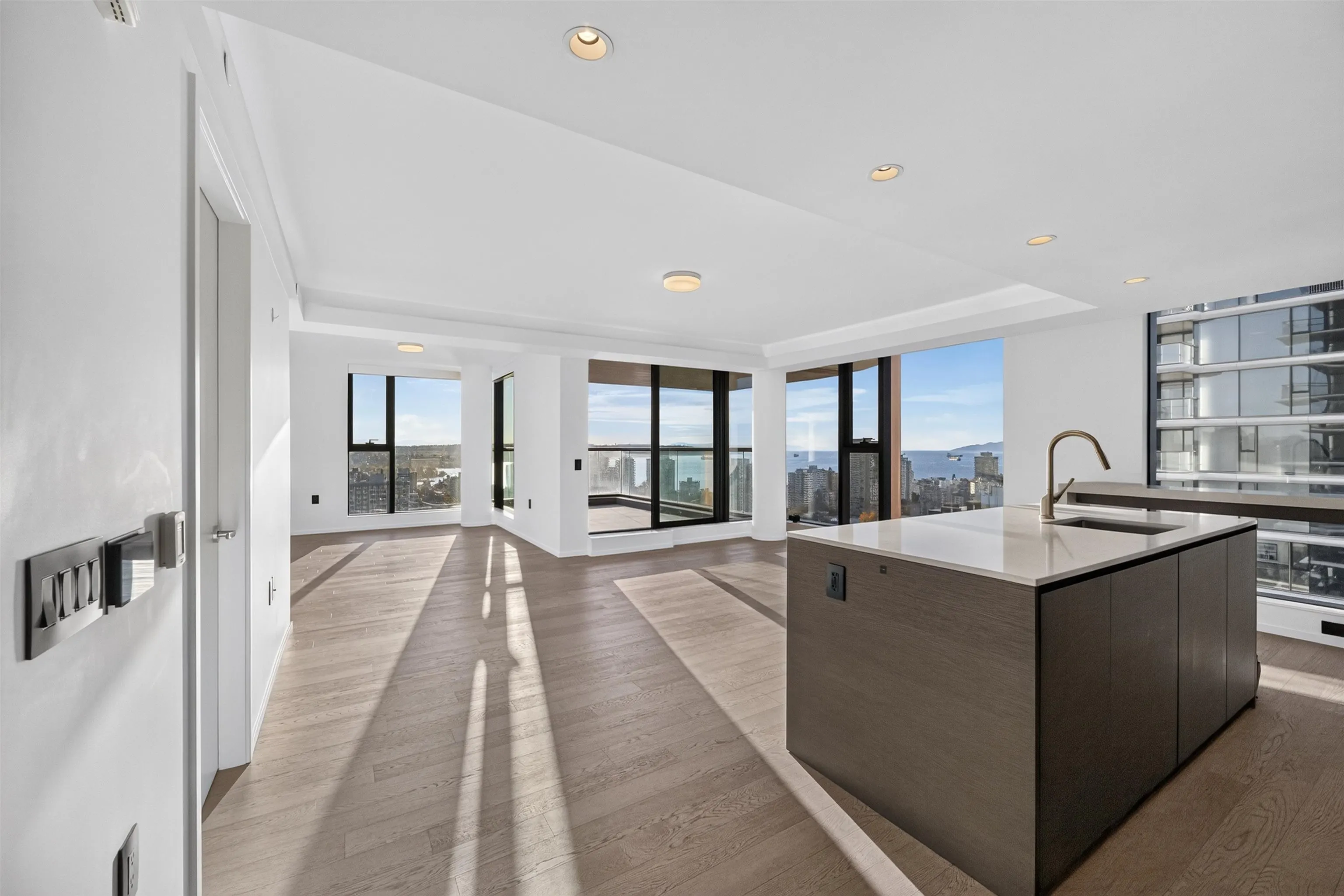 1408 Robson Street #2601