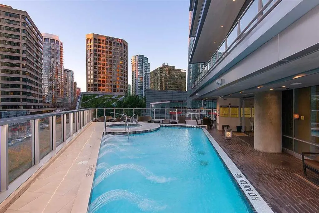 1111 Alberni Street #2504