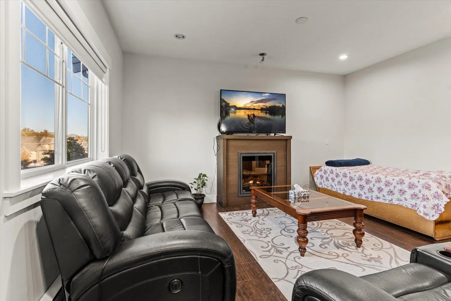 30748 Cardinal Avenue #9