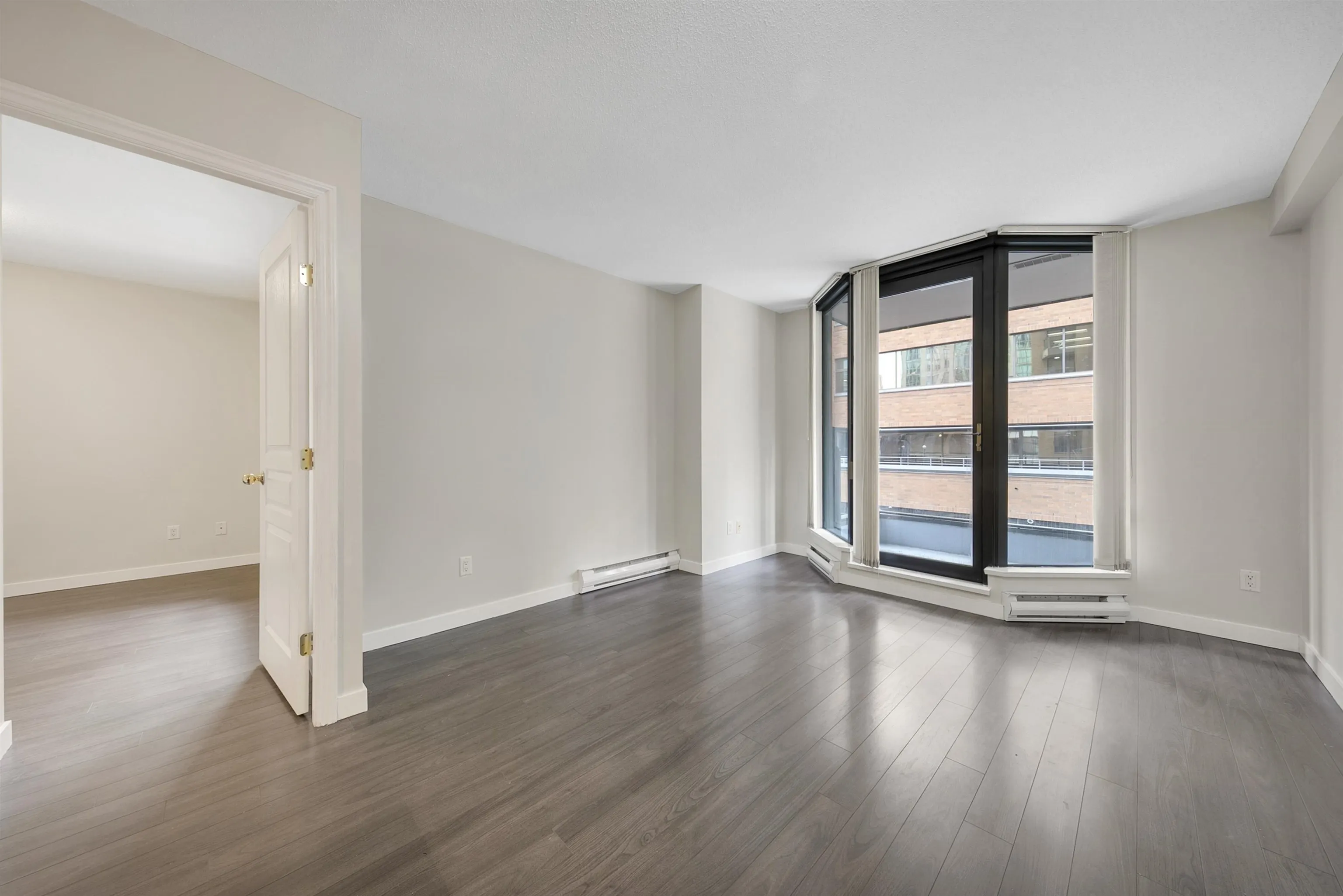 1189 Howe Street #309