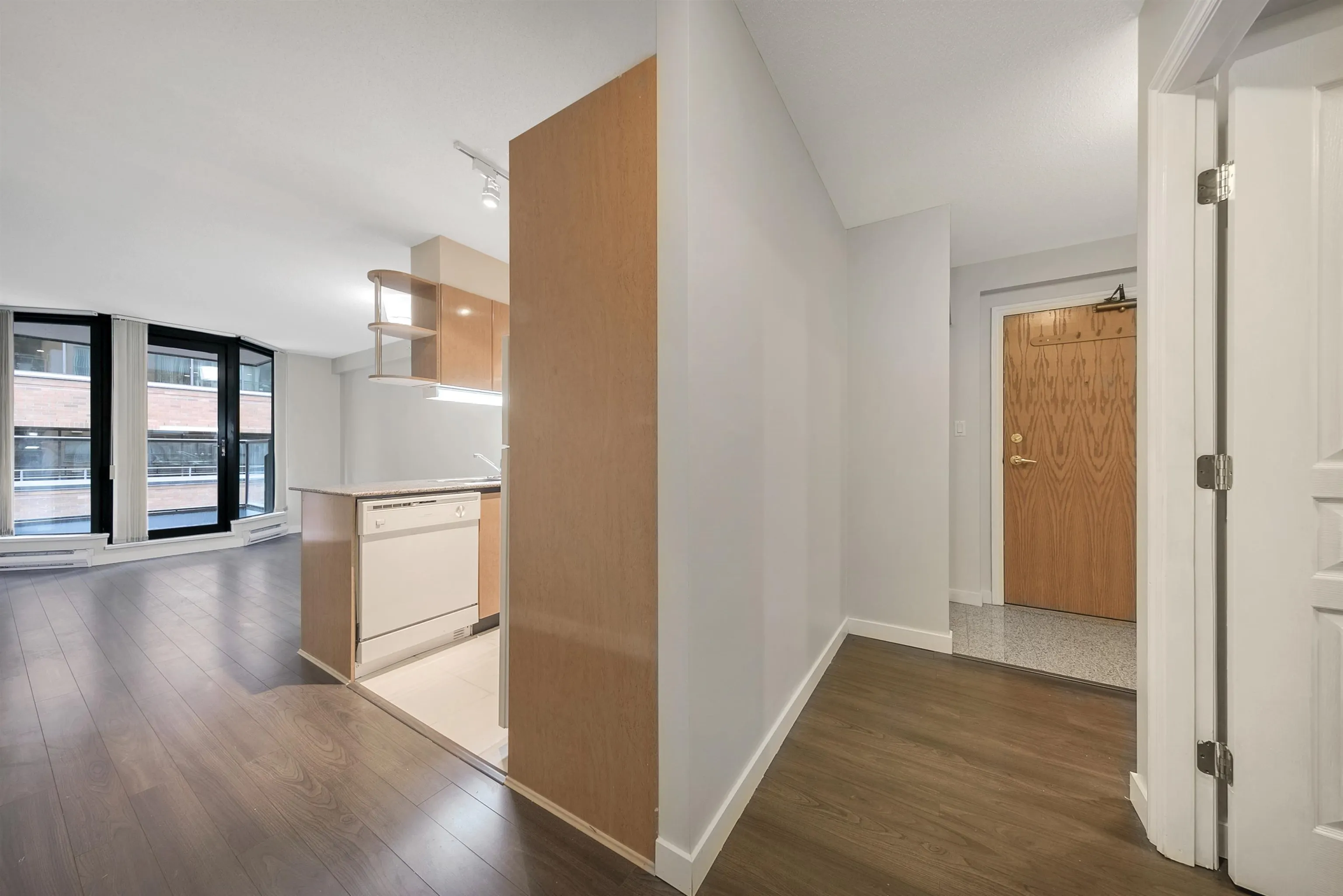 1189 Howe Street #309