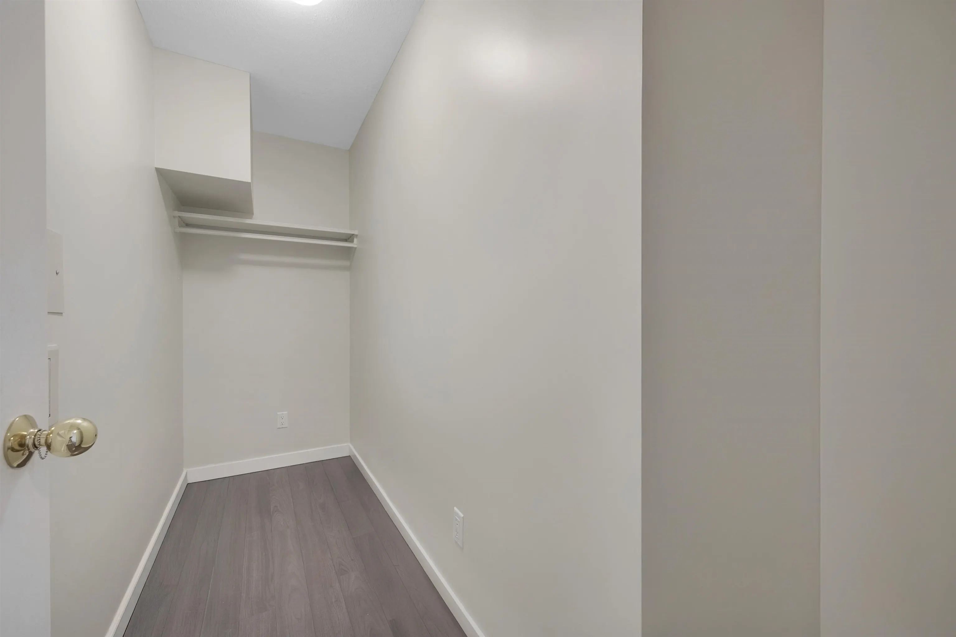 1189 Howe Street #309
