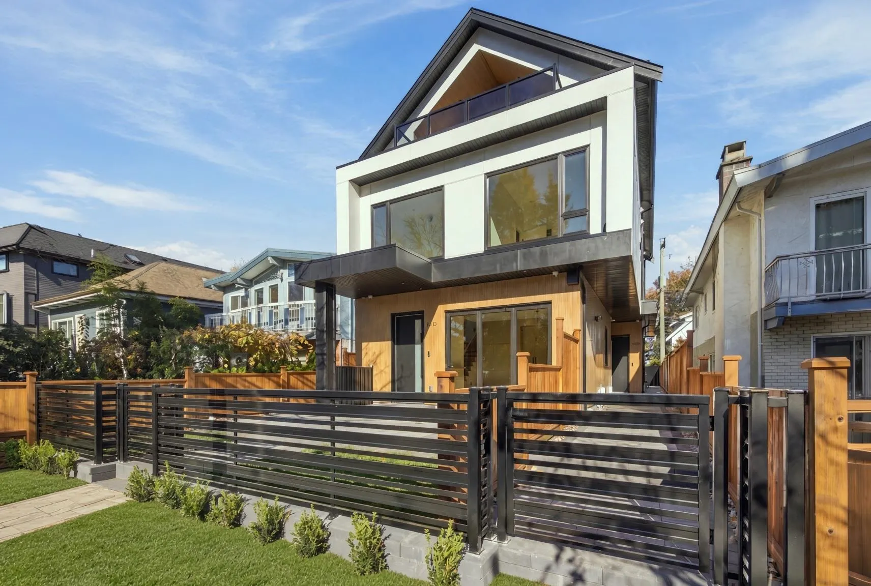 841 E 39th Avenue #2