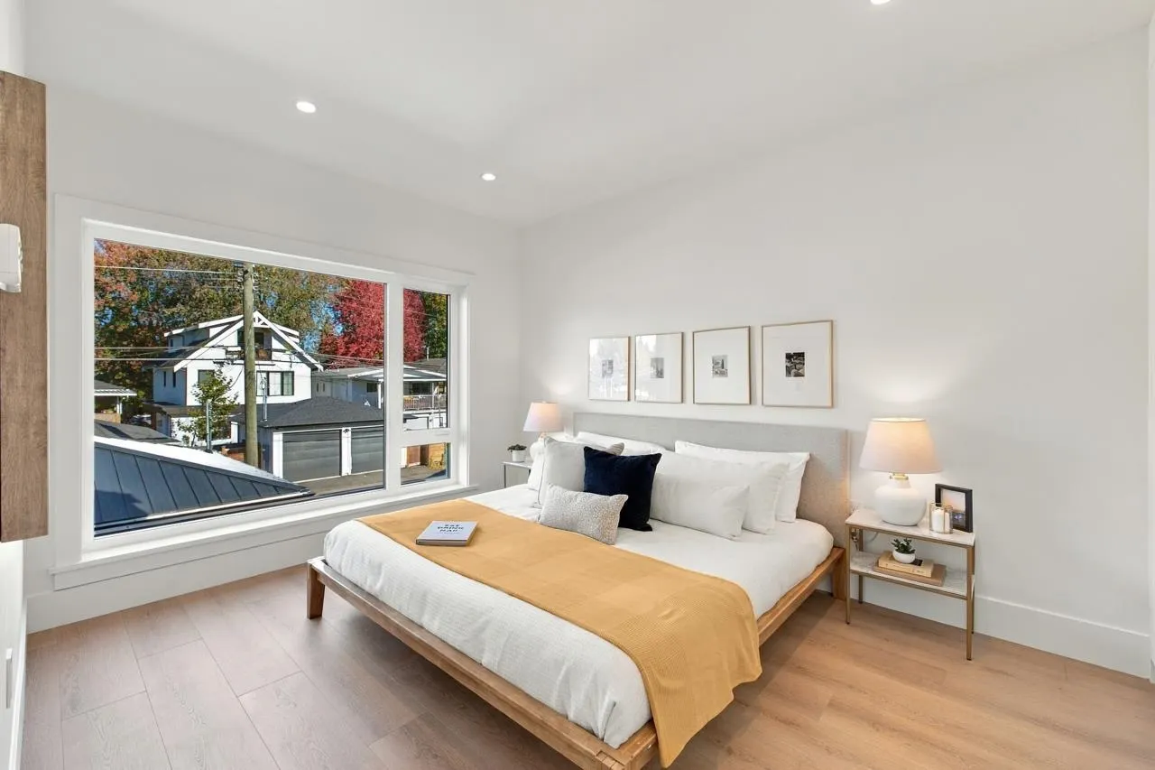 841 E 39th Avenue #2