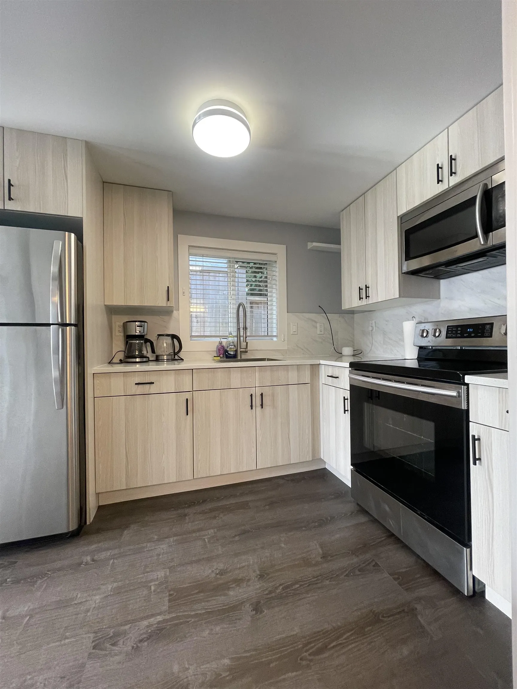 3124 Graveley Street Vancouver Street