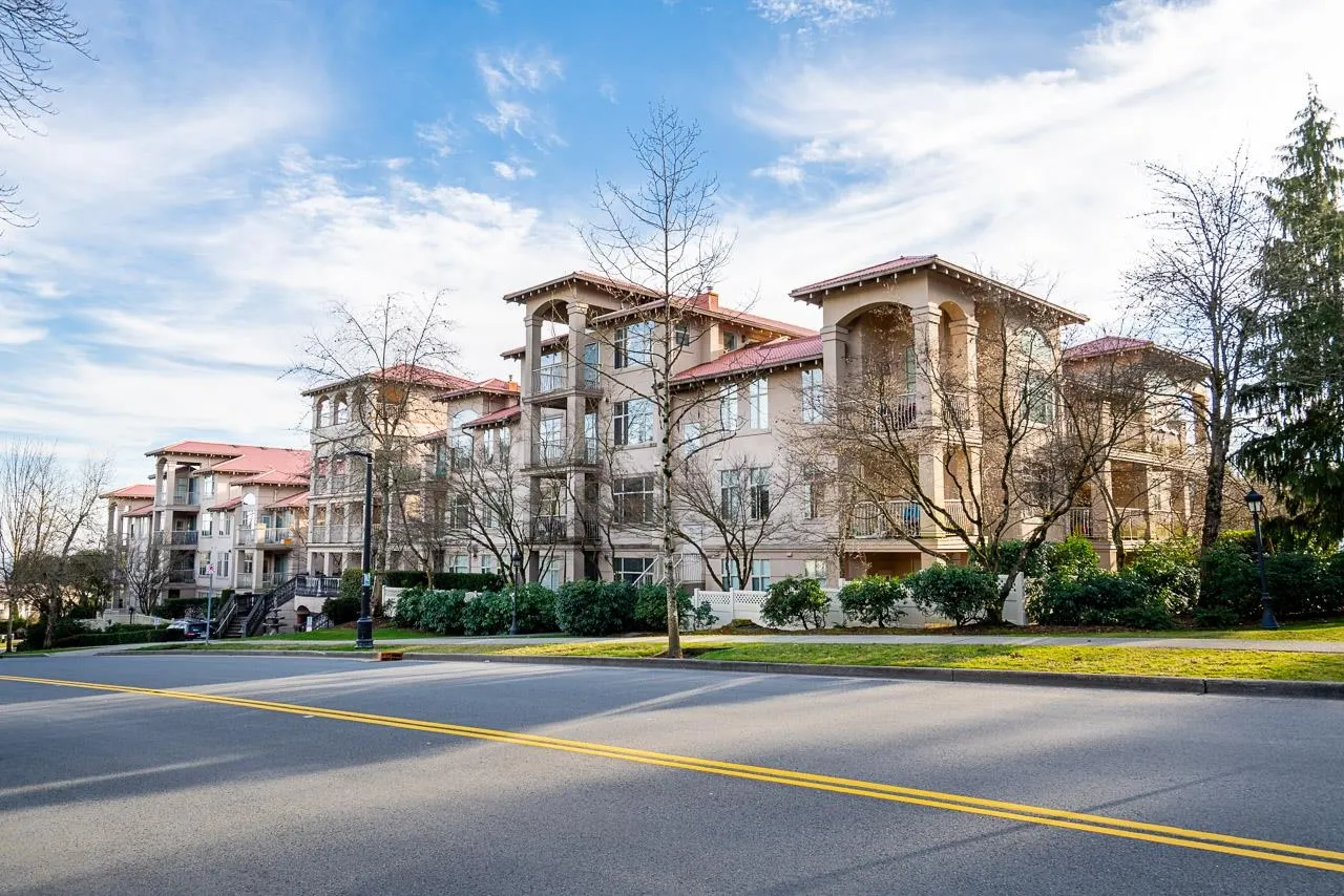 3176 Plateau Boulevard #408