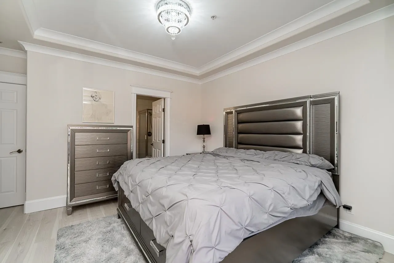 3176 Plateau Boulevard #408